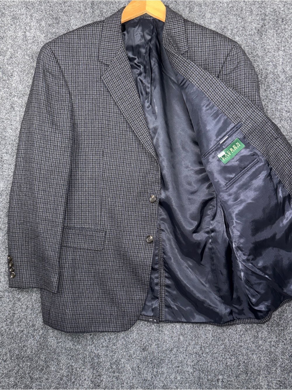 Polo Ralph Lauren Mens Blazer 44R Gray Black Houndstooth 100% Lambswool 2 Button